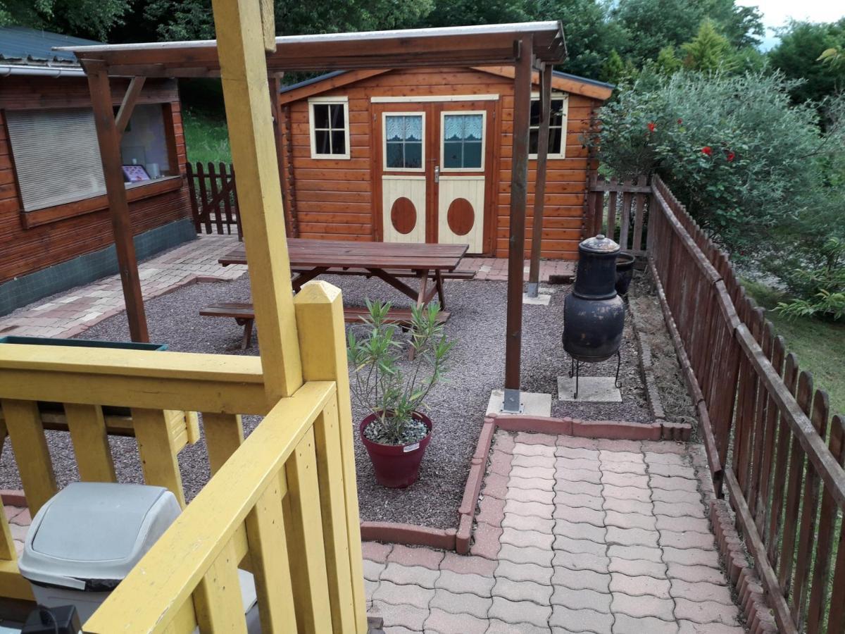 Mobile Home Le Clos de See Chérencé-le-Roussel Exterior foto