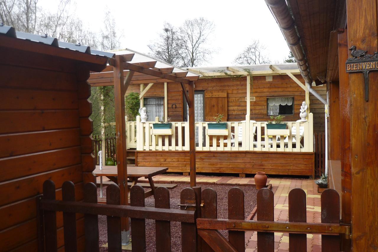 Mobile Home Le Clos de See Chérencé-le-Roussel Exterior foto